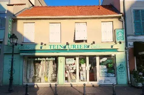 Colchic Pressing Teinturier